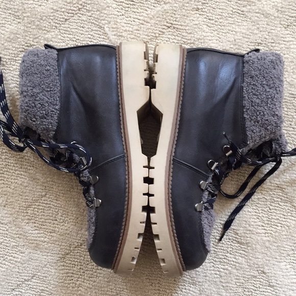 The Circus by Sam Edelman Kilbourn Ankle Boot - Picture 7 of 10